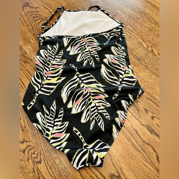 Gymboree Girl’s One Piece Swim Suit Size Large Mermaidcore Beach Pool Vacation - Picture 4 of 5